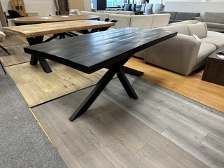 Eetkamertafel Thorn Zwart